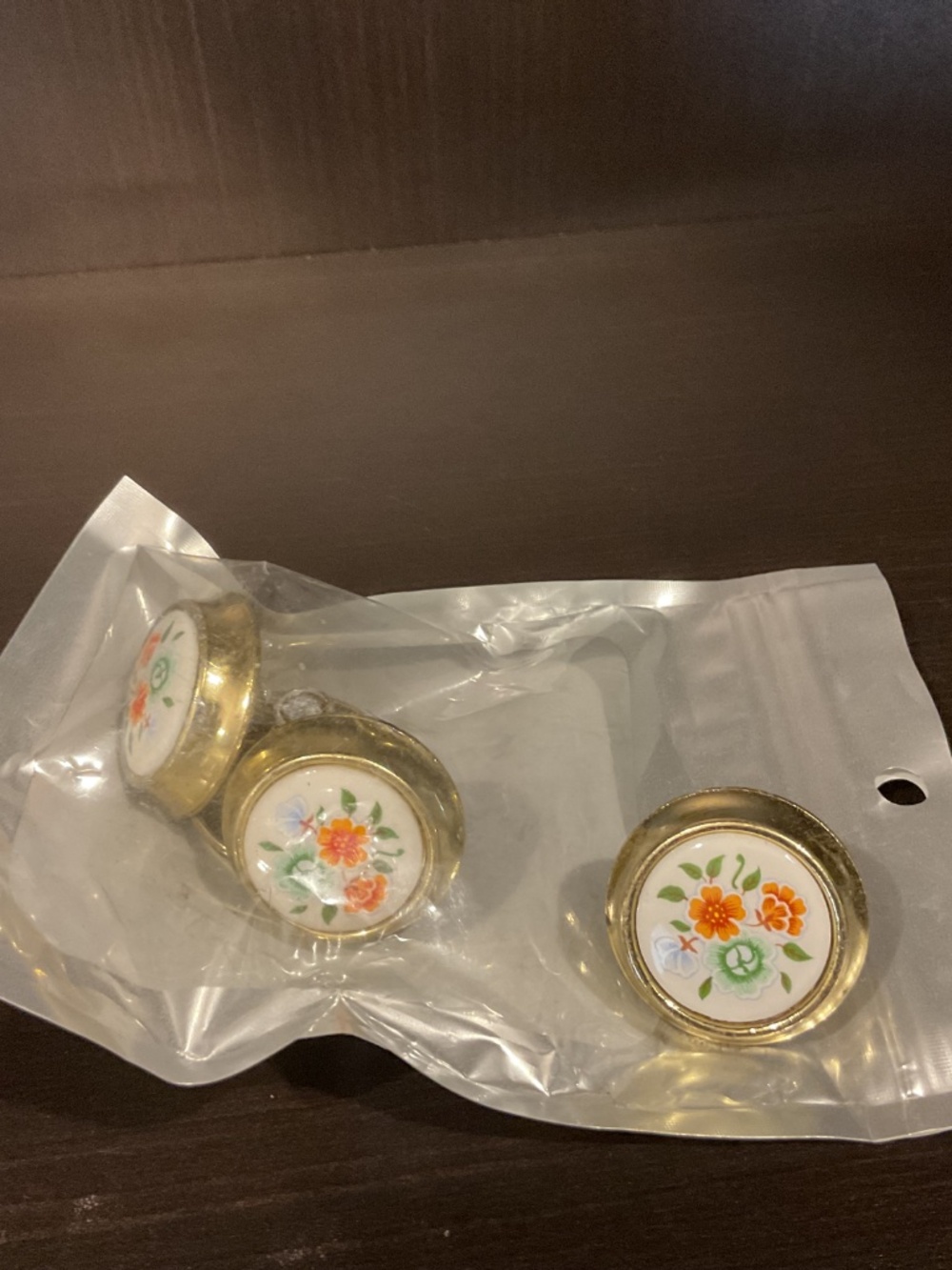 Cute knobs - Picture 2 of 2